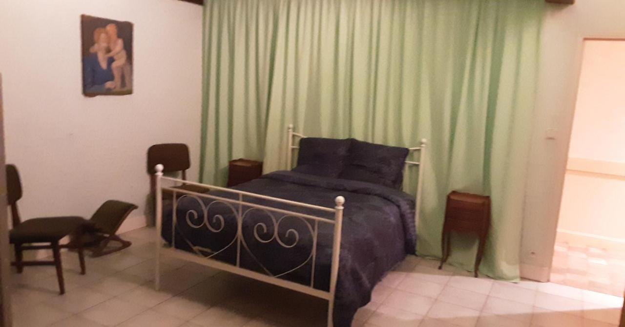 Chateau De La Touche Proche Poitiers Hotel Savigny-Levescault ภายนอก รูปภาพ